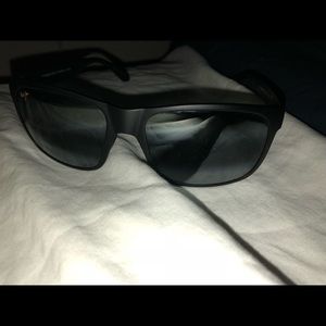 Red sands Maui Jim’s